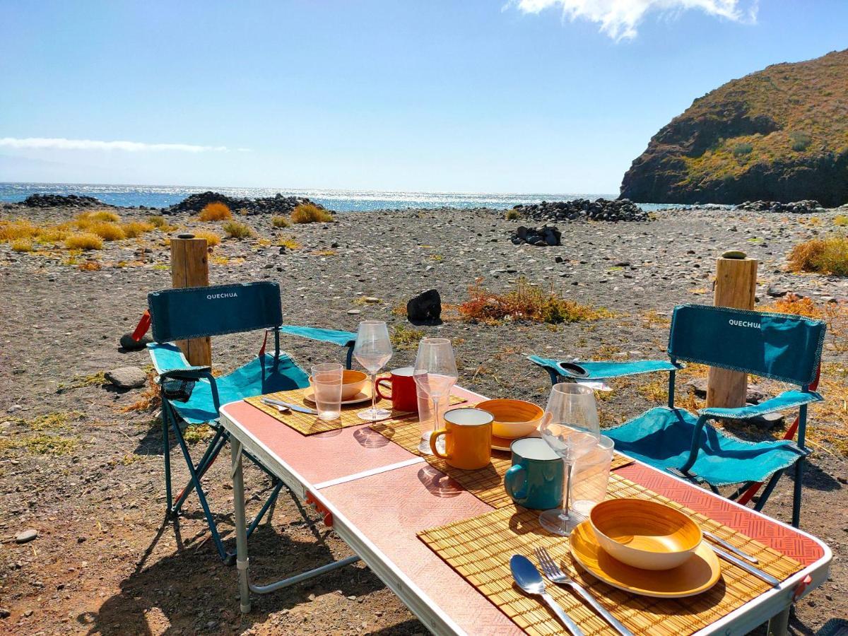 Furgoneta Camper La Gomera 2 San Sebastian De La Gomera Exterior photo
